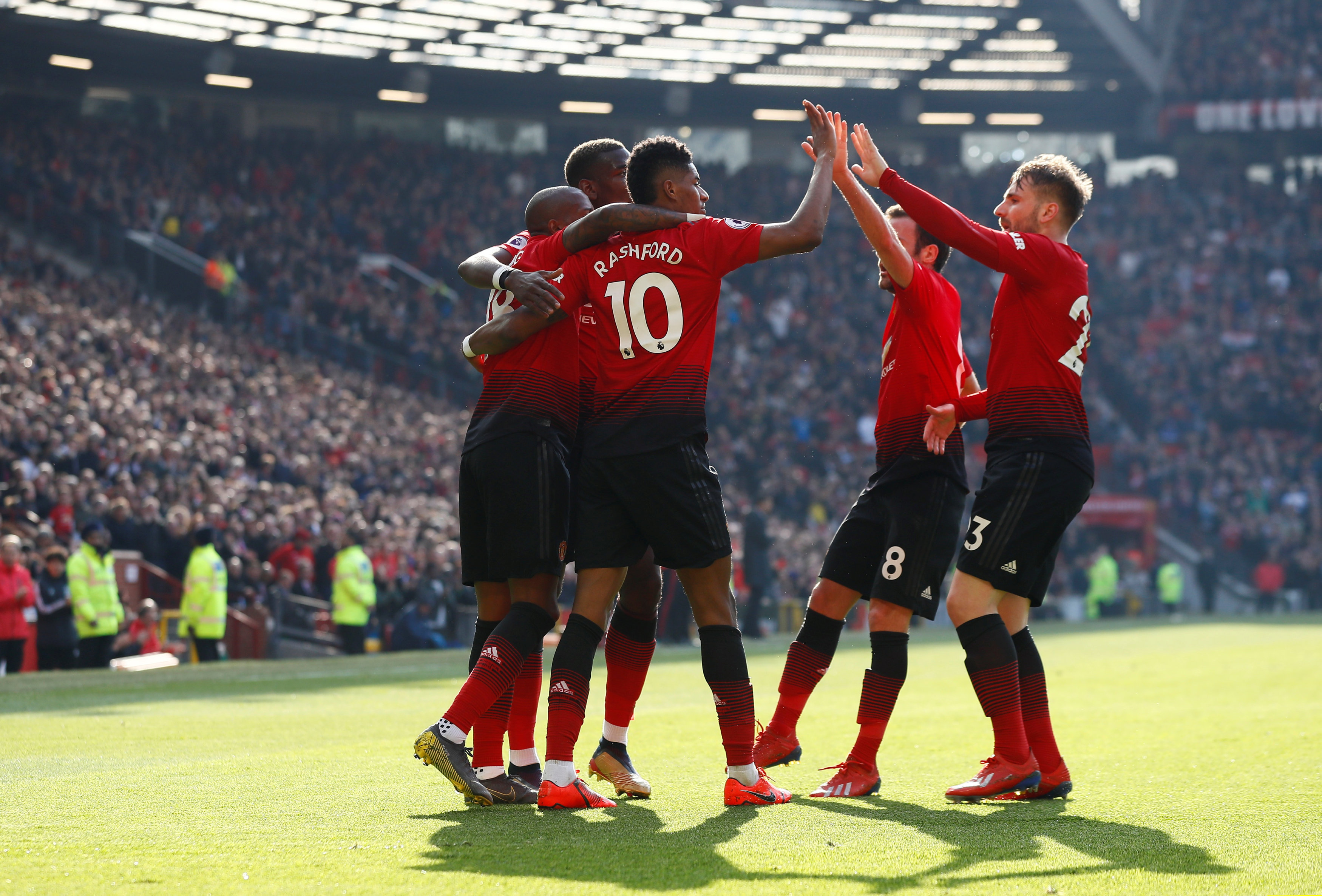 明显慢于对 明显慢于对