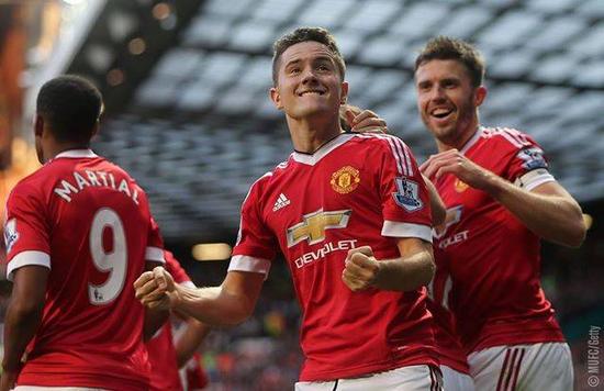 不只是发型 不只是发型